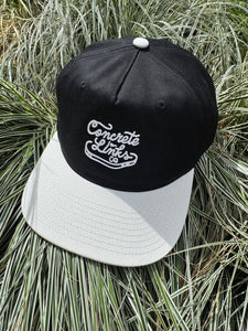 The Concrete Links Co - 'Classics' Tonal Baseball Cap - Black & Ecru / White.